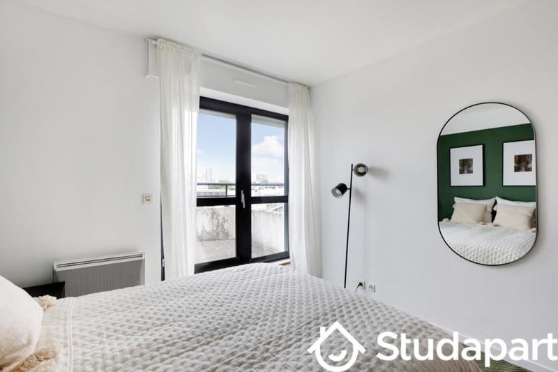 Chambre - 10 m² - 1 pièce