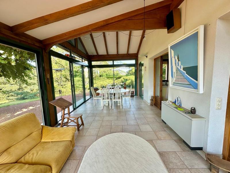 Maison - 167 m² - 6 pièces