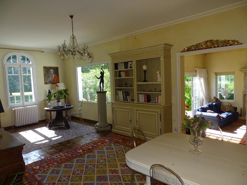 Maison de maîtres - 225 m² - 7 pièces