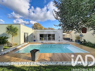 Maison - 167 m² - 7 pièces