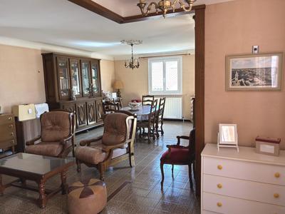 Maison - 152 m² - 5 pièces