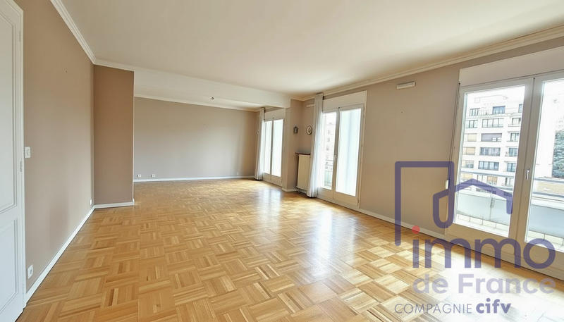 Appartement - 106 m² - 5 pièces