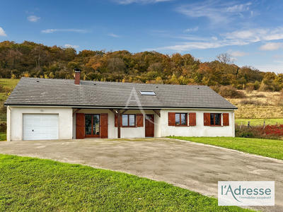 Maison - 140 m² - 7 pièces