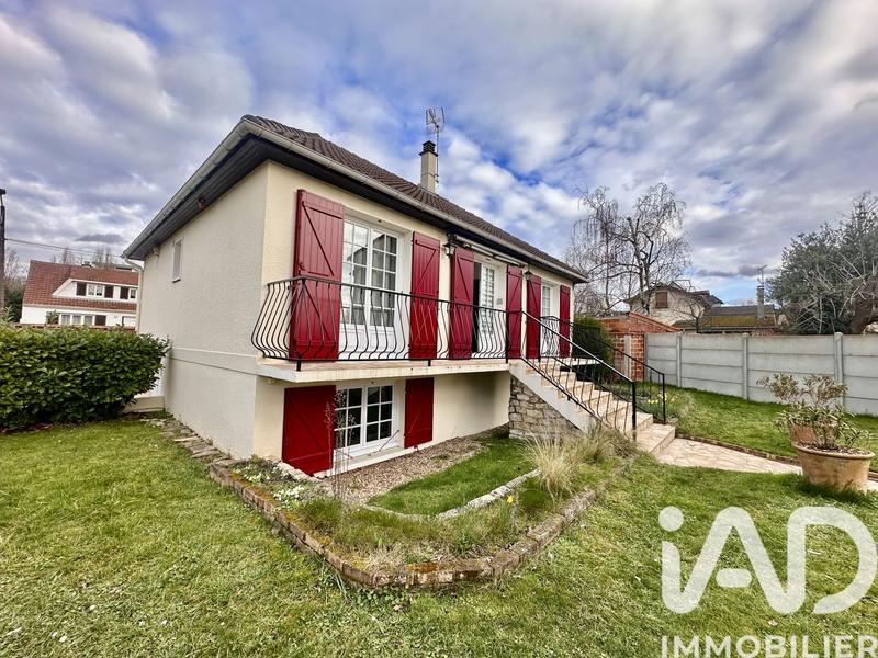 Maison - 104 m² - 5 pièces