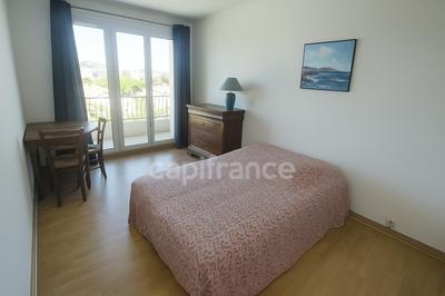 Appartement - 77 m² - 3 pièces