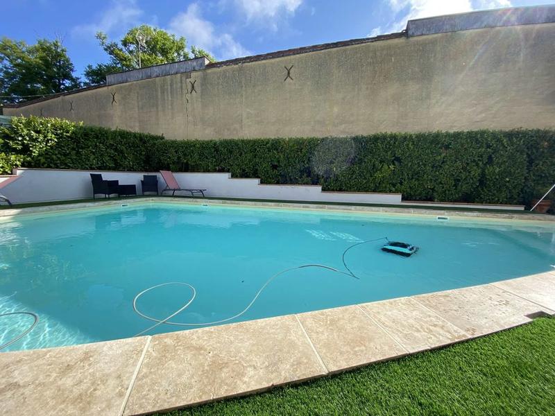 Fonds de commerce - 620 m²