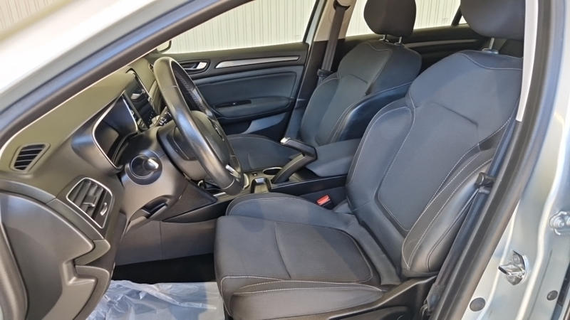 Renault Mégane Estate IV blue dci 115 edc - 21n business