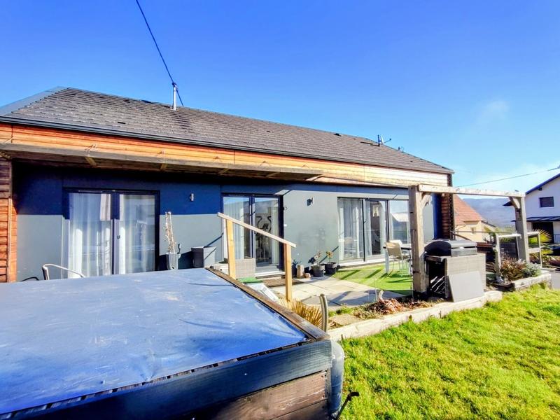 Maison - 91 m² - 5 pièces