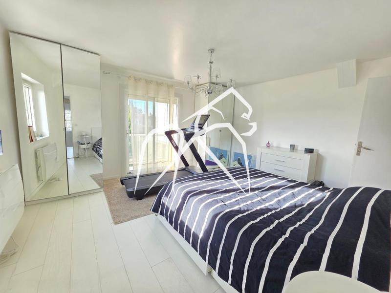 Maison ancienne - 215 m² - 7 pièces