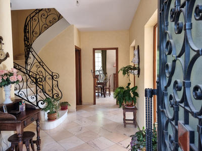 Maison - 197 m² - 6 pièces