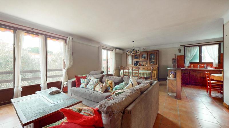 Maison - 140 m² - 7 pièces