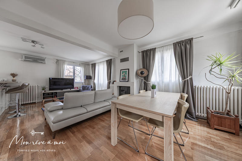 Maison - 89 m² - 5 pièces