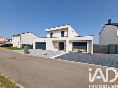 Maison - 145 m² - 6 pièces