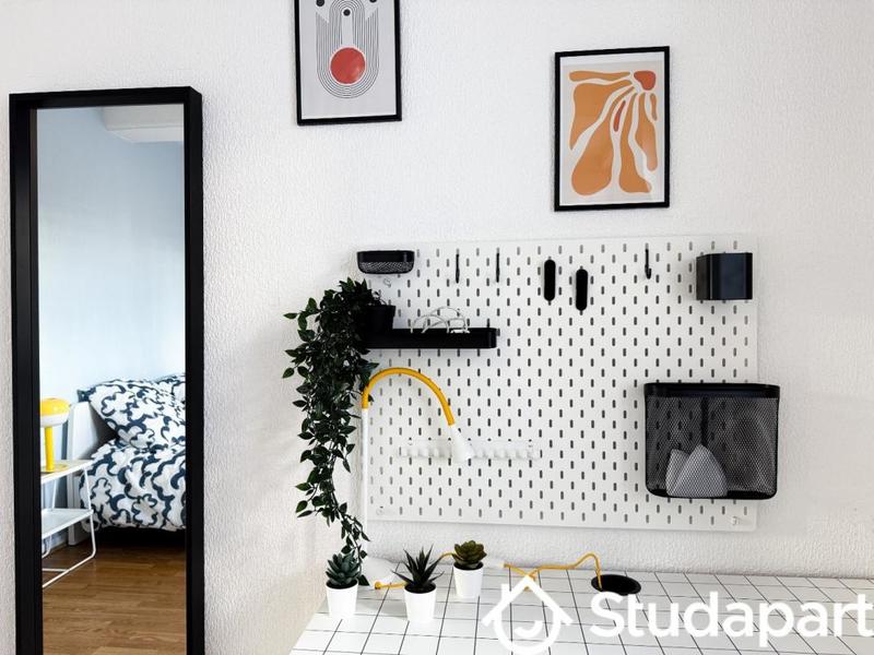 Chambre - 104 m² - 1 pièce