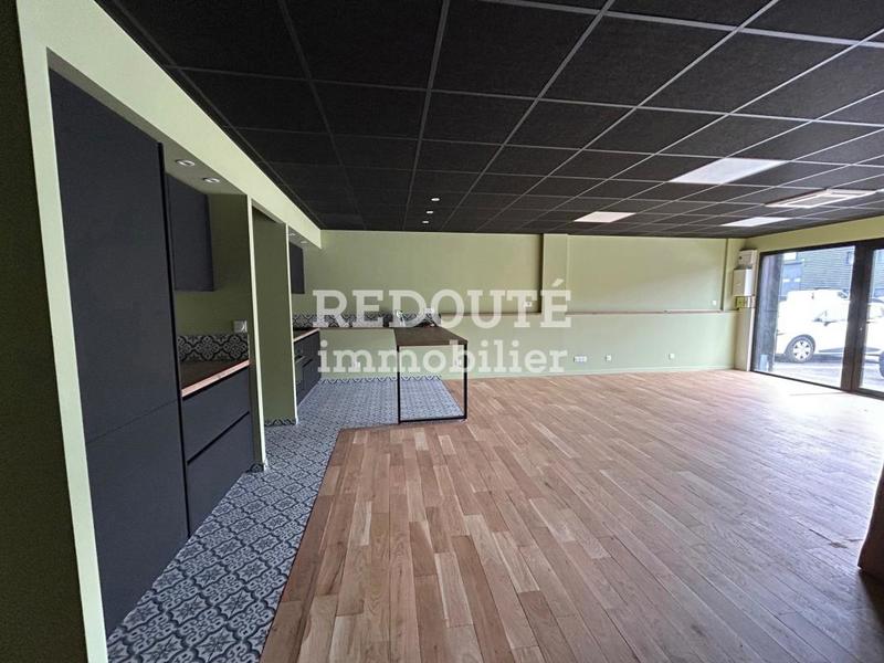 Bureau - 50 m² - 1 pièce