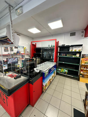 Fonds de commerce - Magasins - 100 m²