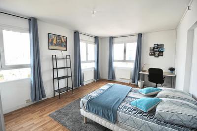 Chambre - 22 m² - 4 pièces