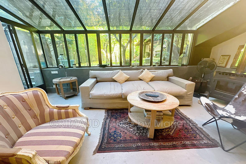 Maison de village - 300 m² - 9 pièces