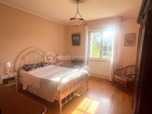 Maison - 106 m² - 5 pièces