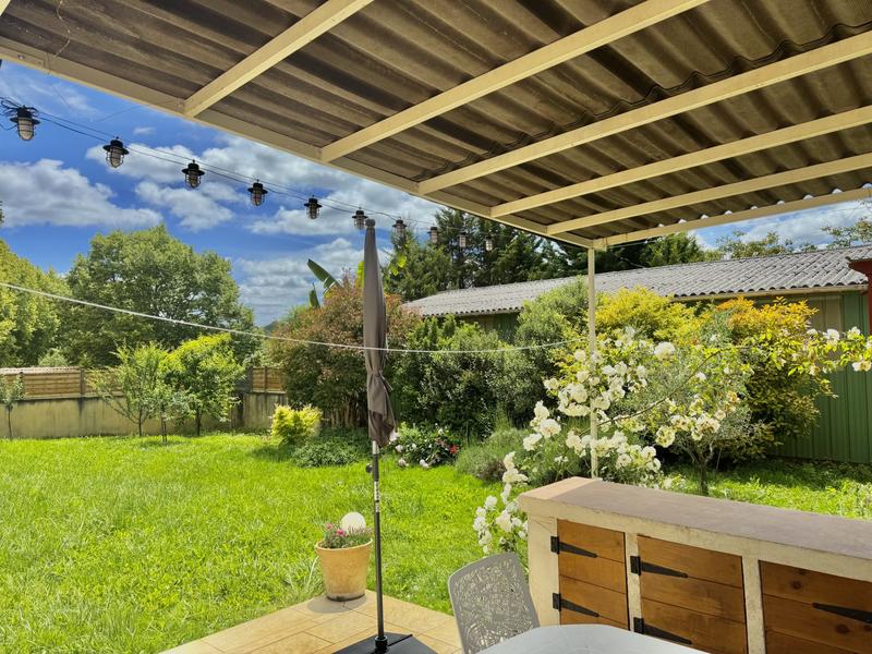 Maison - 98 m² - 5 pièces