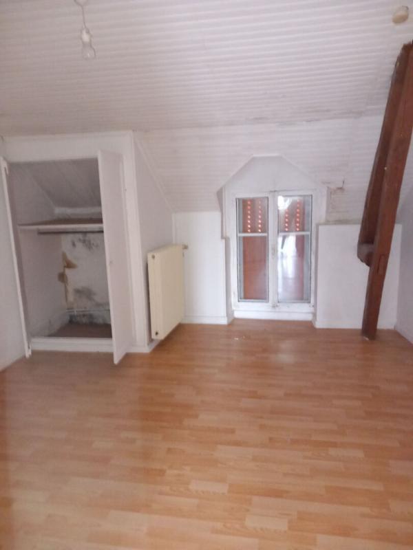 Maison - 260 m² - 10 pièces