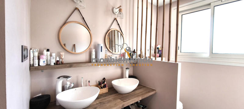 Maison traditionnelle - 133 m² - 6 pièces