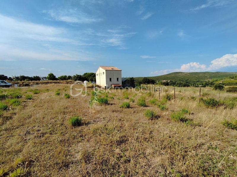 Maison - 305 m² - 10 pièces