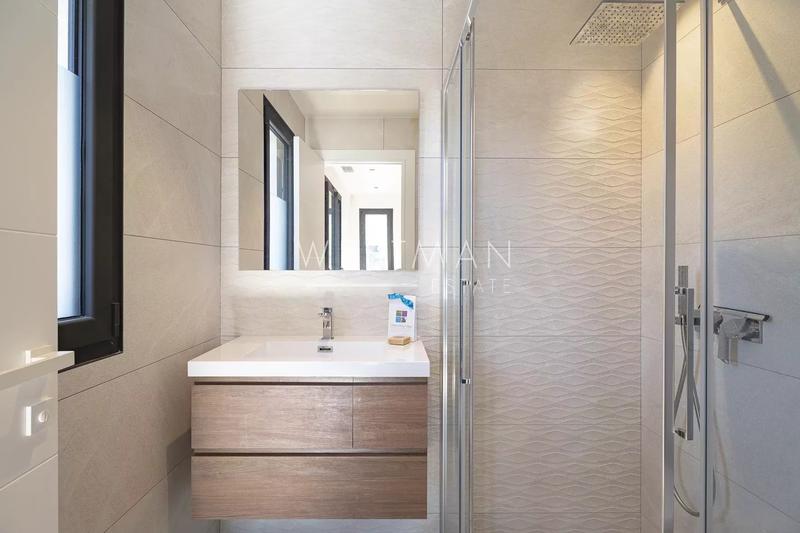 Villa - 324 m² - 7 pièces