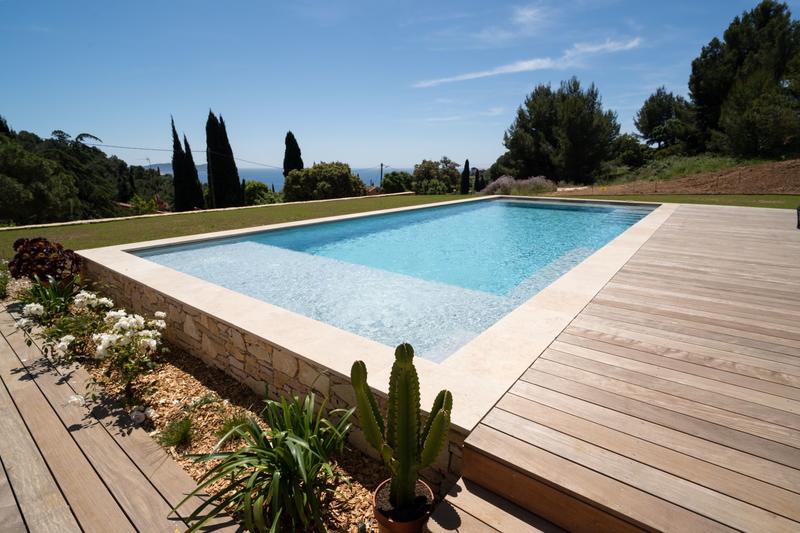 Maison - 268 m² - 7 pièces