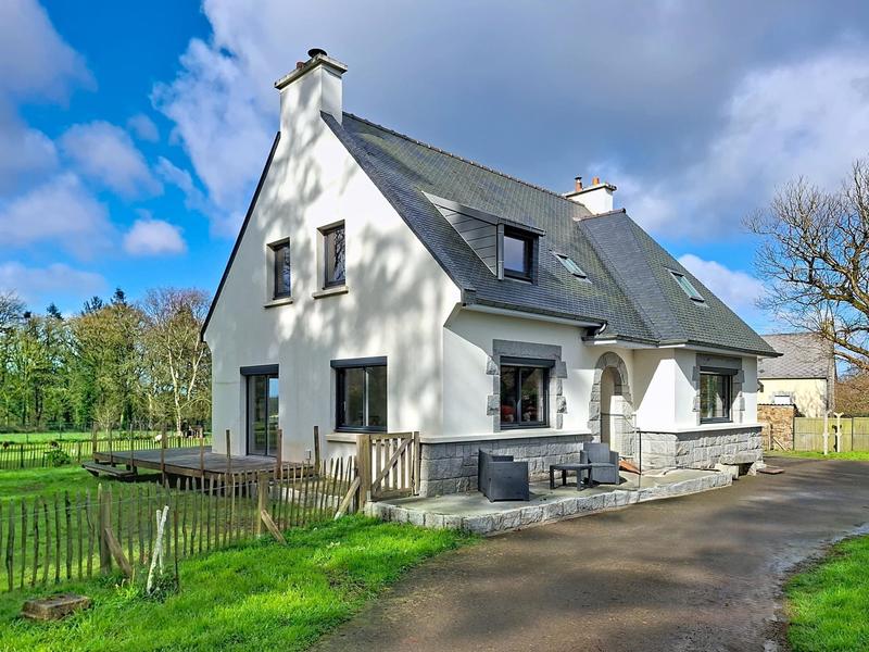 Maison - 145 m² - 7 pièces