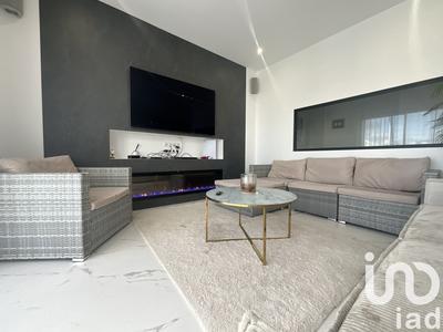 Maison - 159 m² - 5 pièces