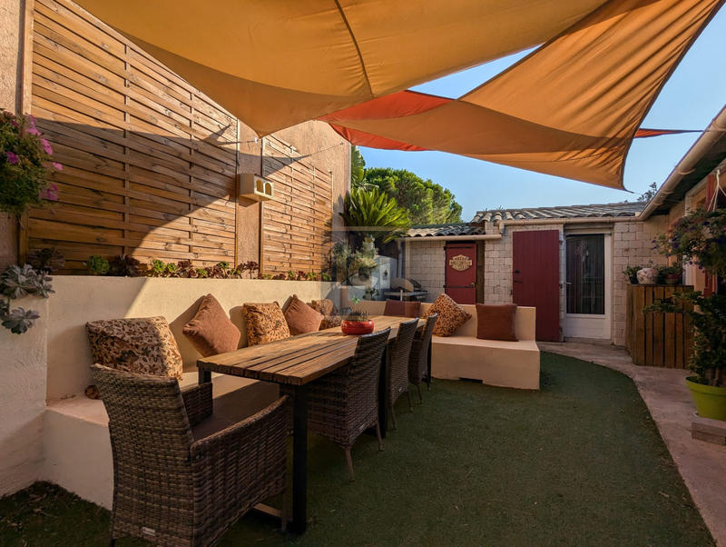 Maison - 96 m² - 4 pièces