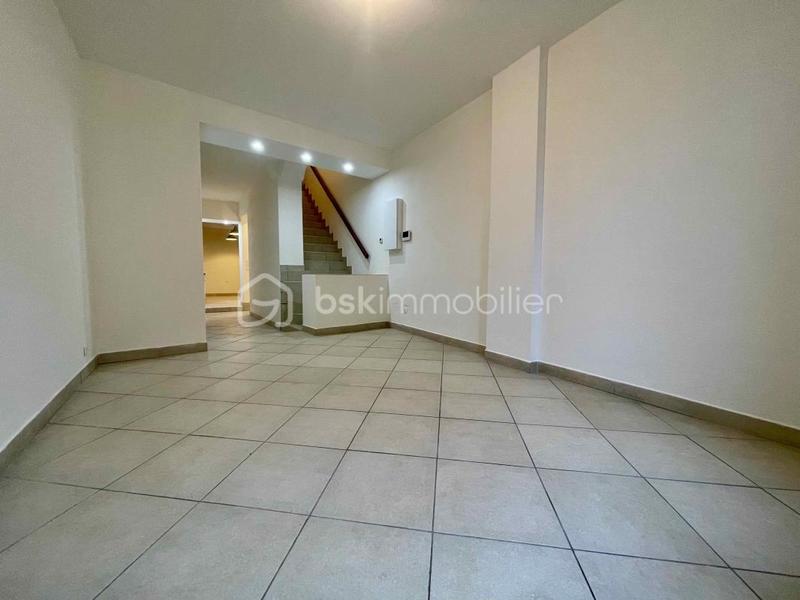 Maison - 104 m² - 4 pièces