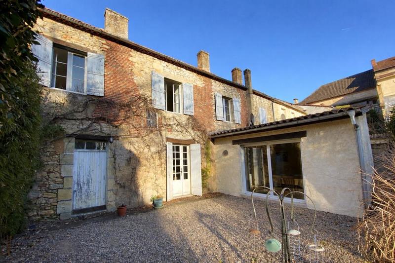 Maison - 91 m² - 4 pièces