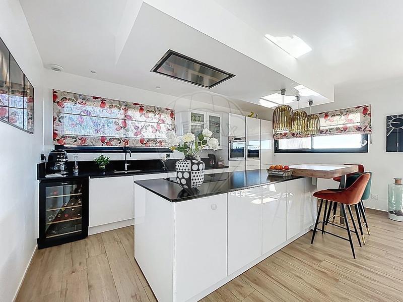 Villa - 150 m² - 5 pièces