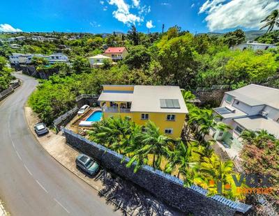 Villa - 289 m² - 6 pièces