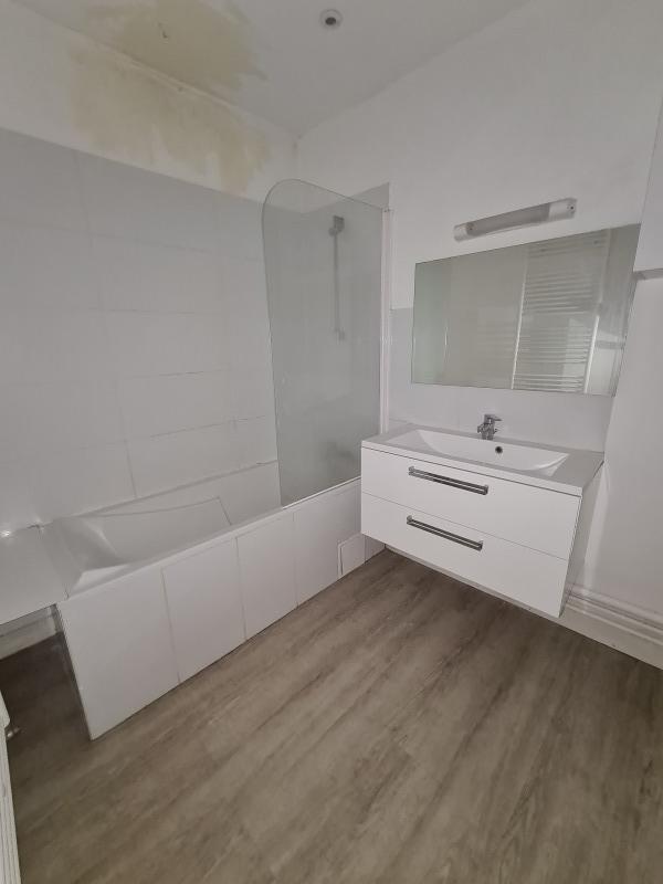 Appartement - 101 m² - 4 pièces