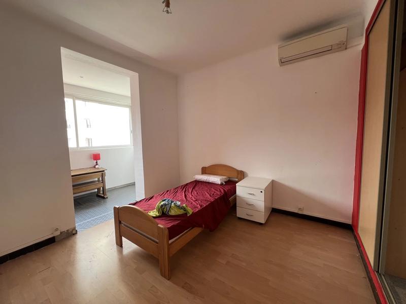 Immeuble - 180 m² - 7 pièces