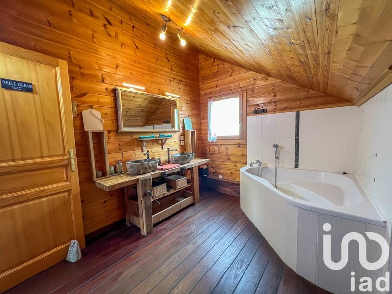 Châlet - 170 m² - 7 pièces