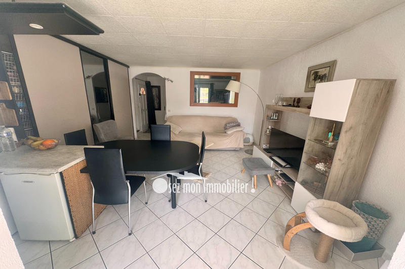 Villa - 80 m² - 5 pièces