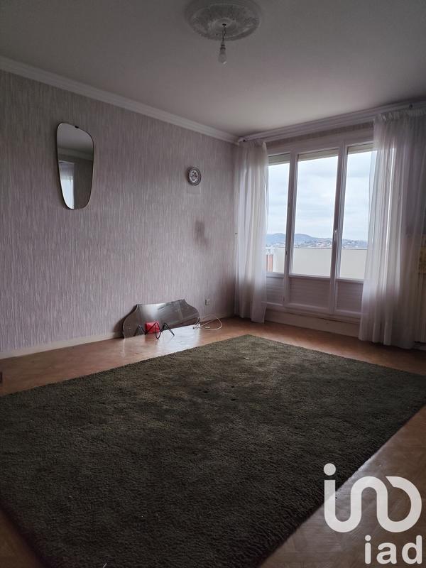 Appartement - 80 m² - 4 pièces