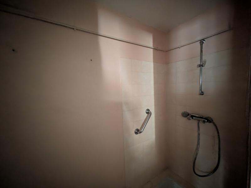 Maison - 250 m² - 7 pièces