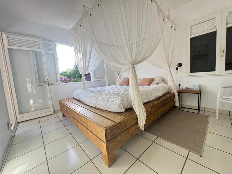 Villa - 168 m² - 4 pièces