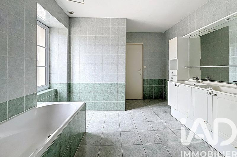 Maison de village - 126 m² - 5 pièces