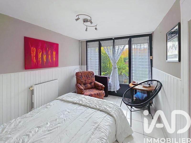 Maison - 97 m² - 6 pièces