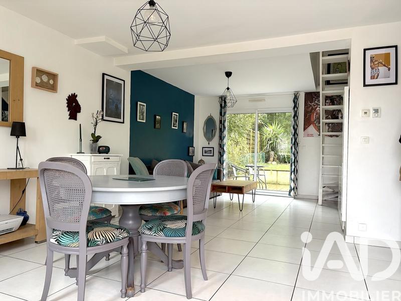 Maison - 103 m² - 6 pièces