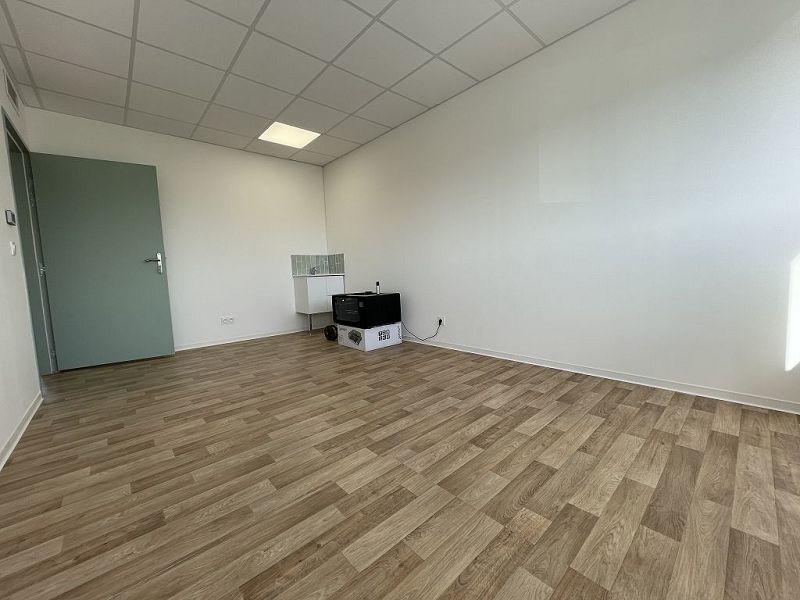 Bureau - 15 m² - 1 pièce