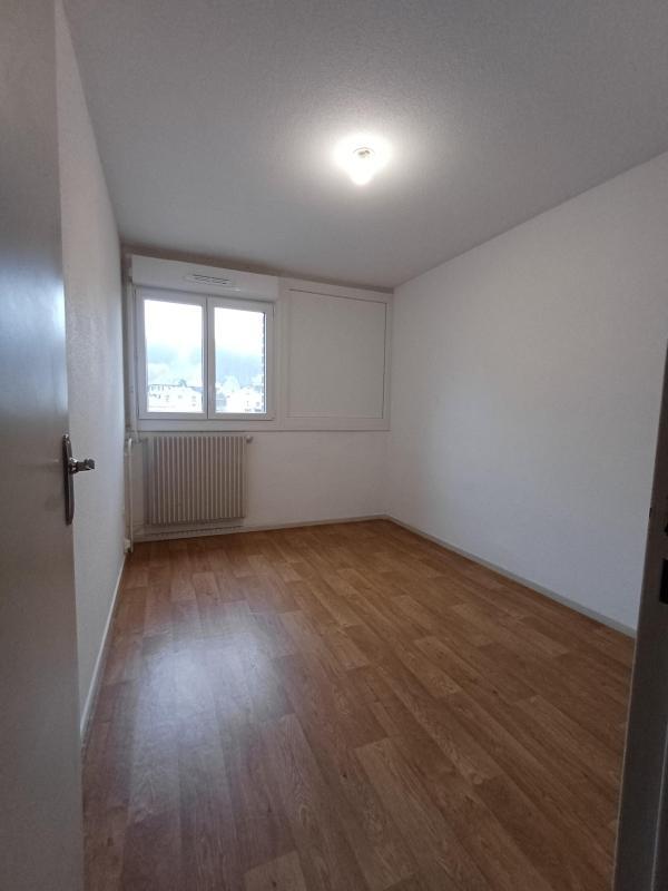 Appartement - 107 m² - 6 pièces