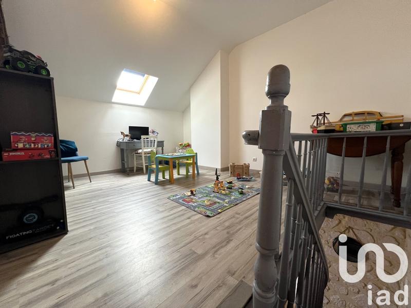 Maison - 257 m² - 8 pièces