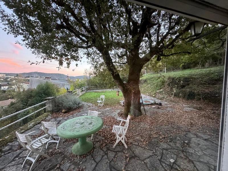 Maison - 160 m² - 9 pièces